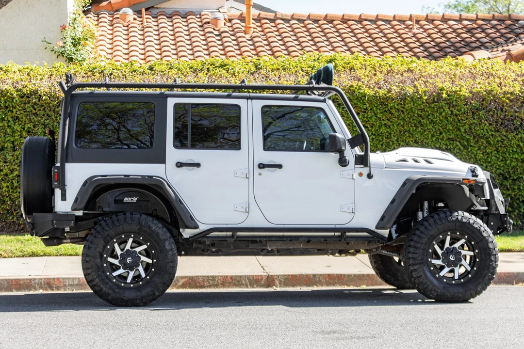 2016 Jeep JK Wrangler - Image 10 of 31
