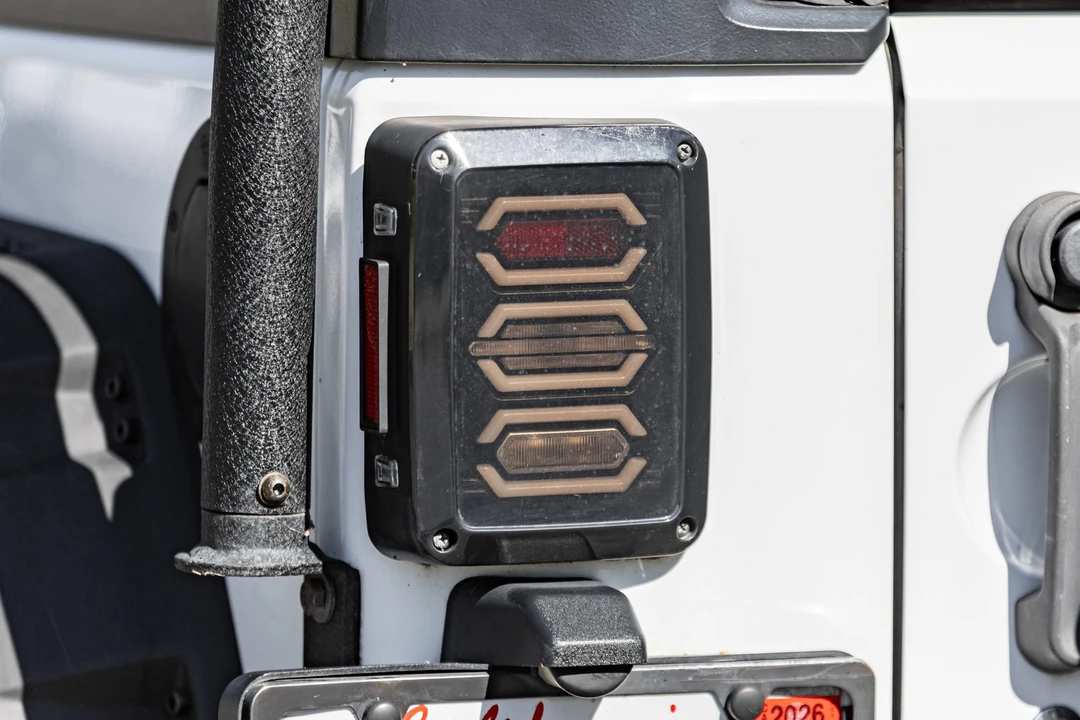 2016 Jeep JK Wrangler - Image 22 of 31
