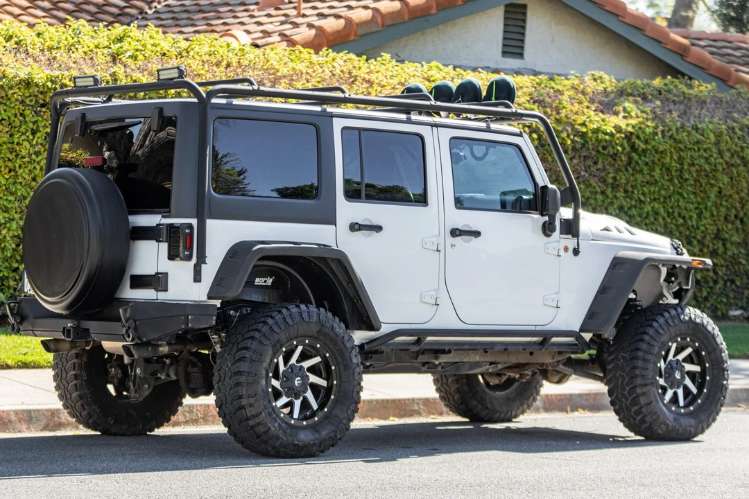 2016 Jeep JK Wrangler - Image 9 of 31