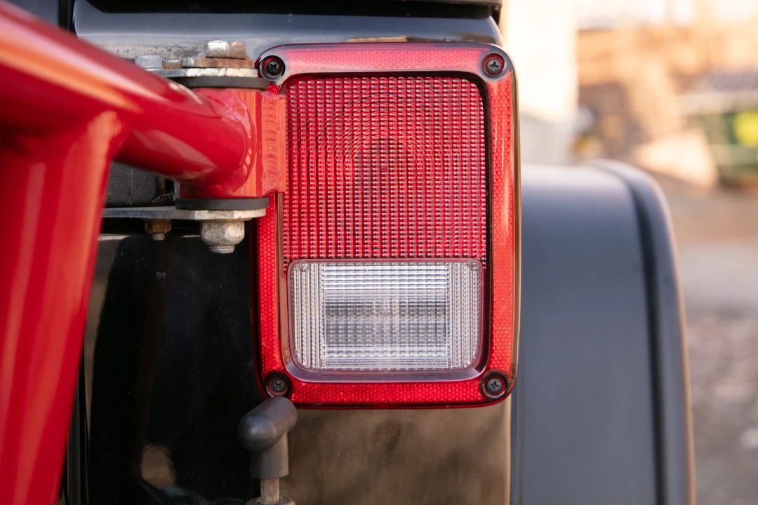 2017 Jeep JK Wrangler - Image 23 of 31