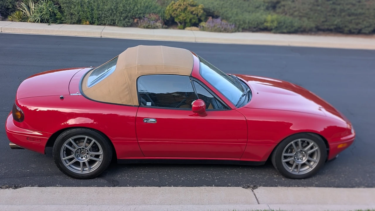 1994 Mazda NA MX-5 Miata - Image 12 of 31