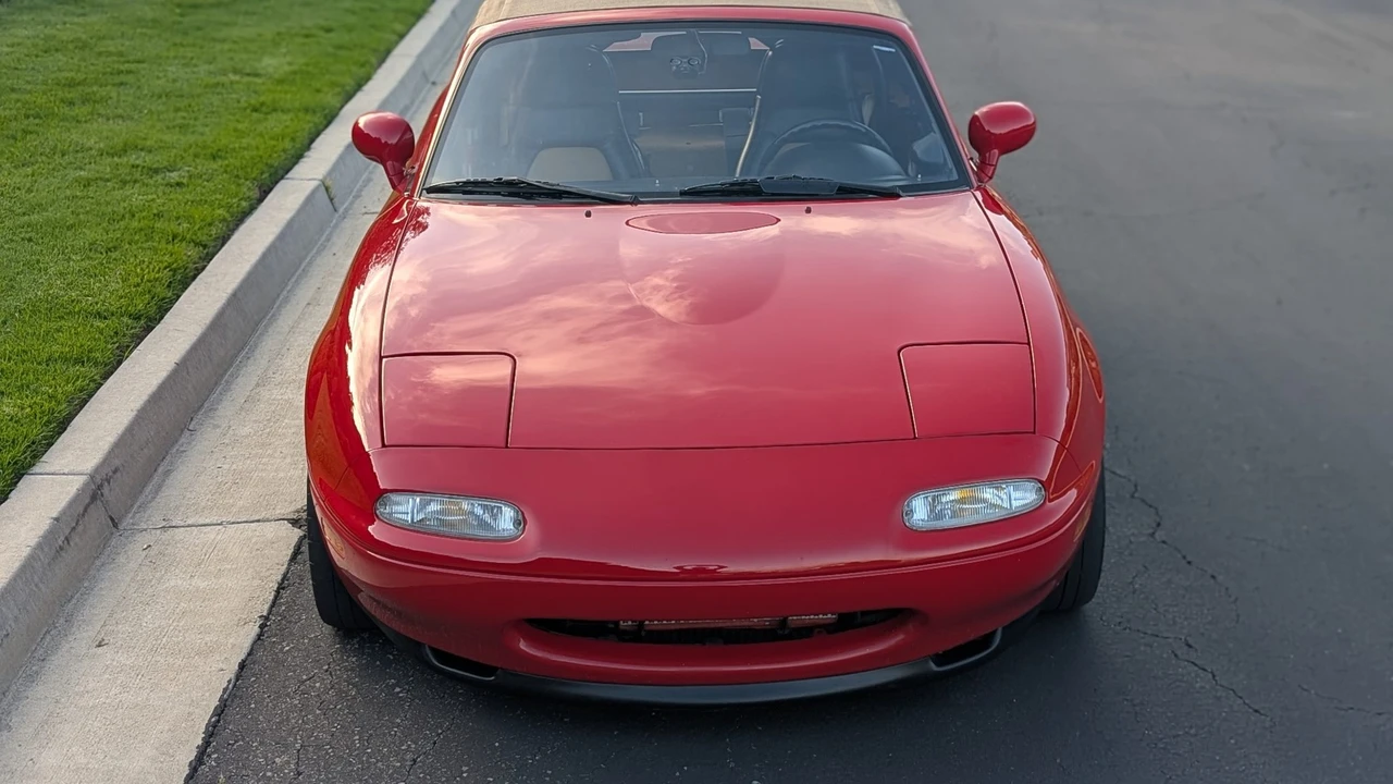 1994 Mazda NA MX-5 Miata - Image 16 of 31