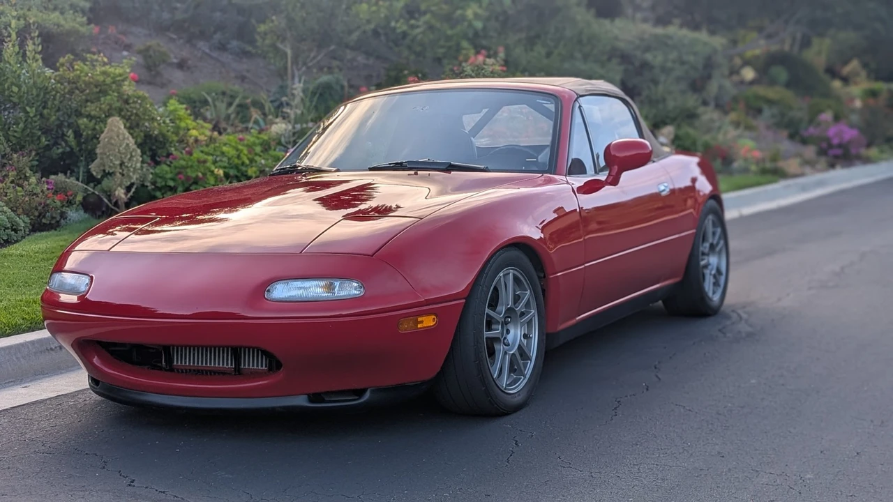 1994 Mazda NA MX-5 Miata - Image 3 of 31