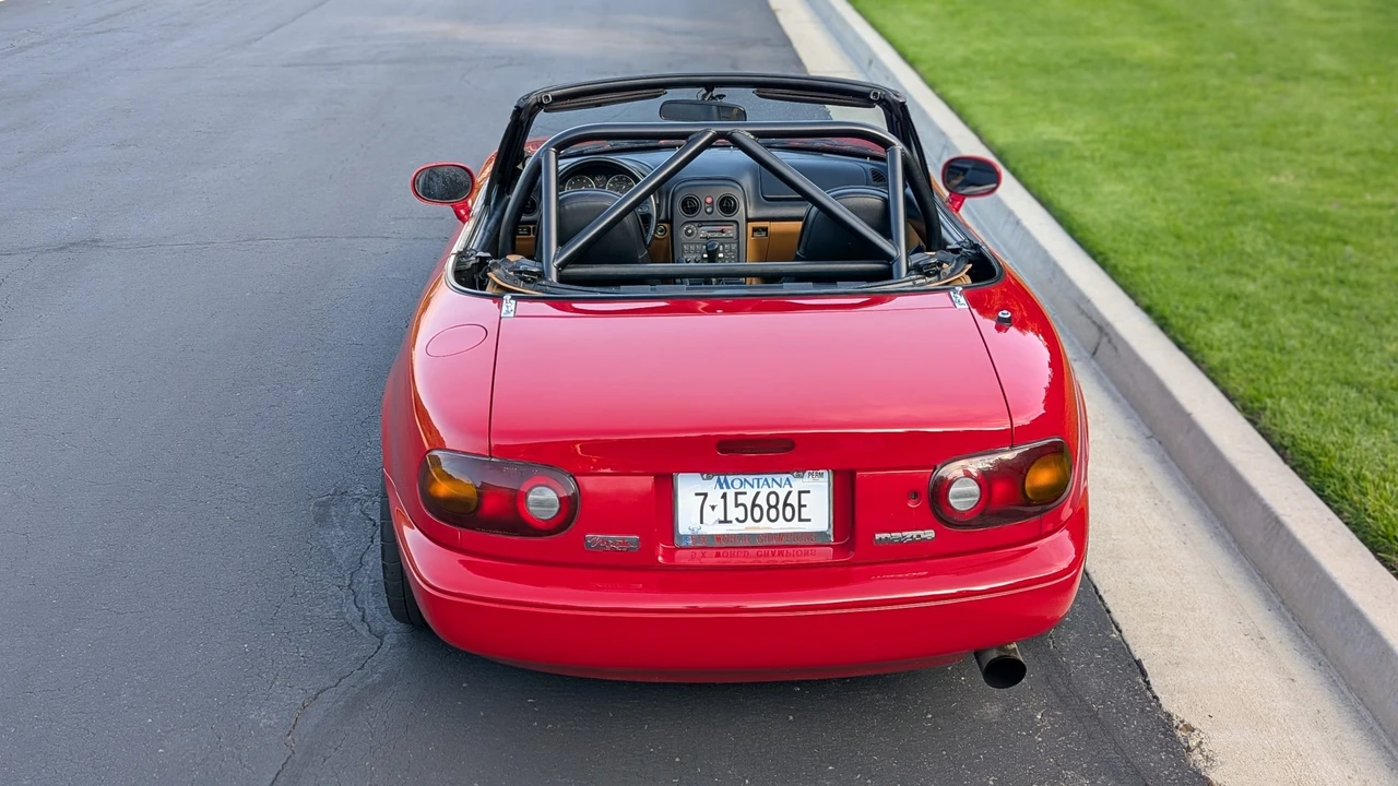 1994 Mazda NA MX-5 Miata - Image 26 of 31
