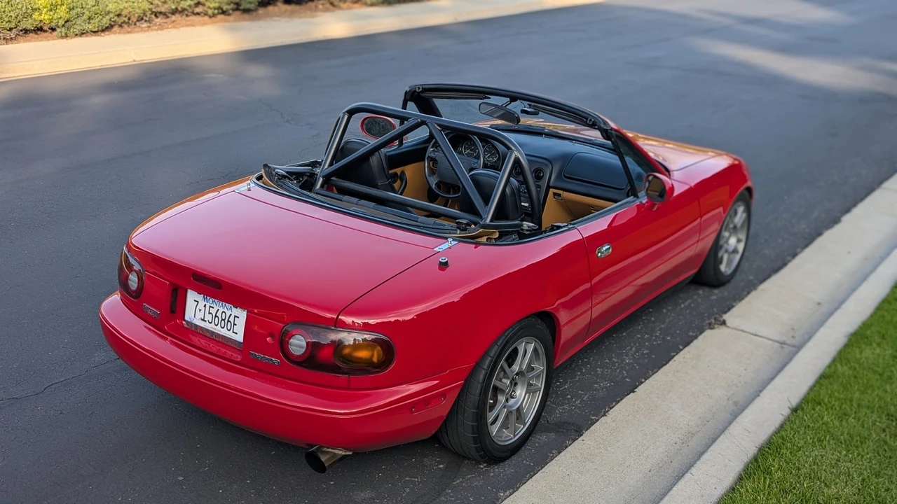 1994 Mazda NA MX-5 Miata - Image 29 of 31