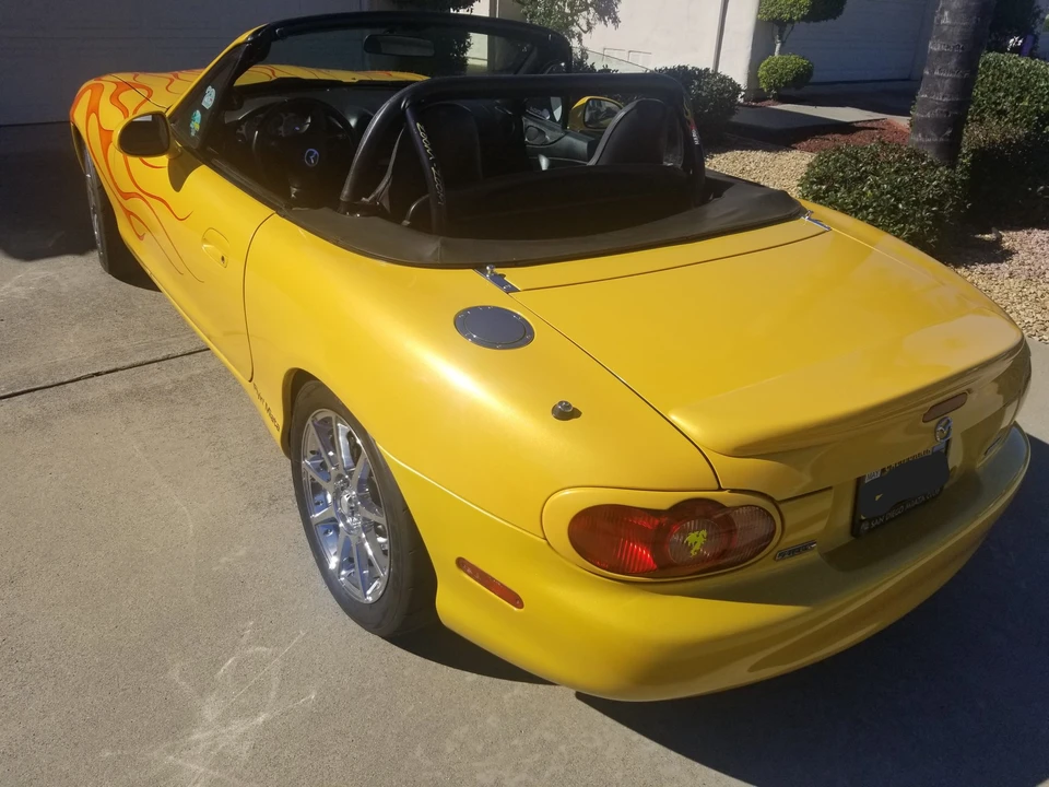 2002 Mazda NB MX-5 Miata - Image 9 of 31
