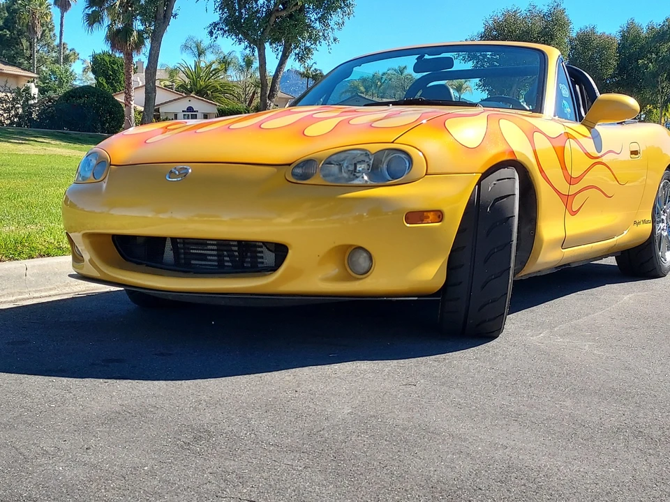 2002 Mazda NB MX-5 Miata - Image 3 of 31