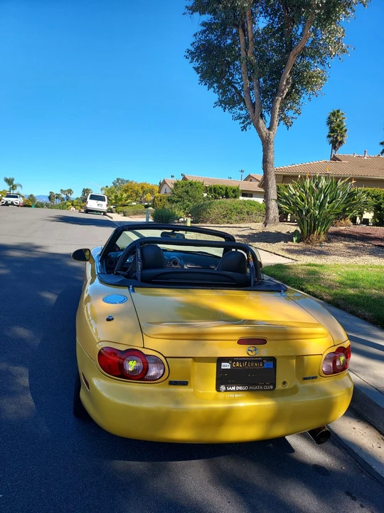 2002 Mazda NB MX-5 Miata - Image 10 of 31