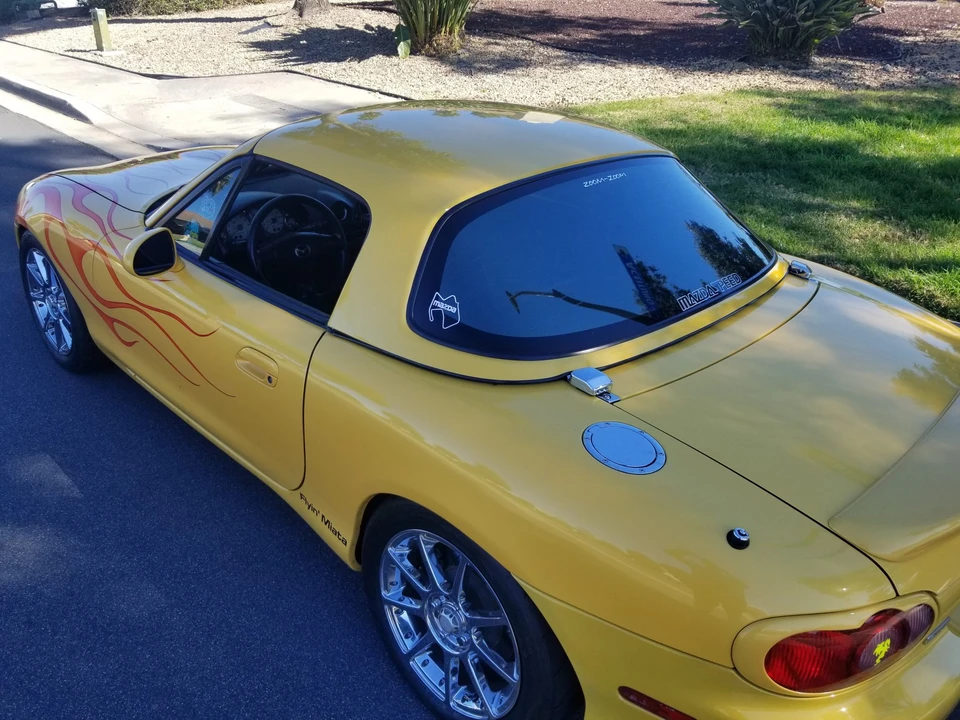 2002 Mazda NB MX-5 Miata - Image 16 of 31