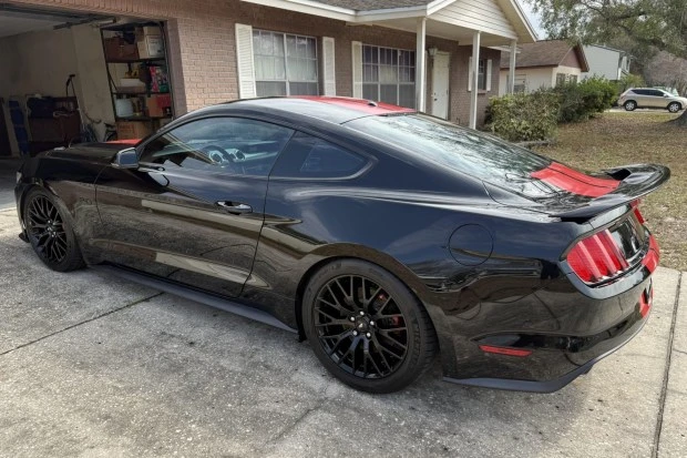2015 Ford S550 Mustang - Image 2 of 7
