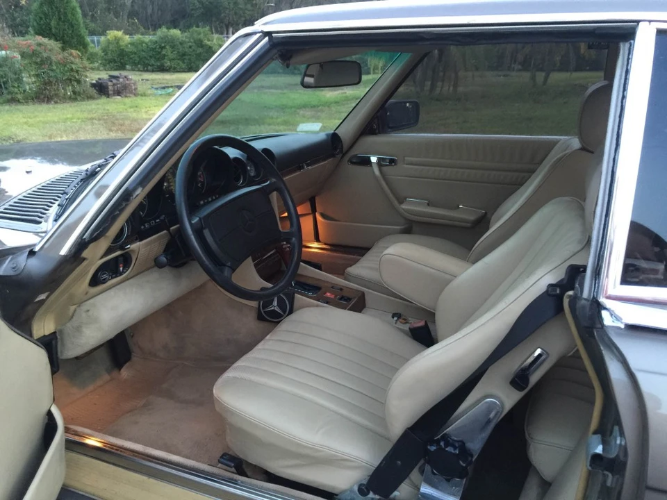 1988 Mercedes-Benz R107 SL-Class - Image 18 of 31