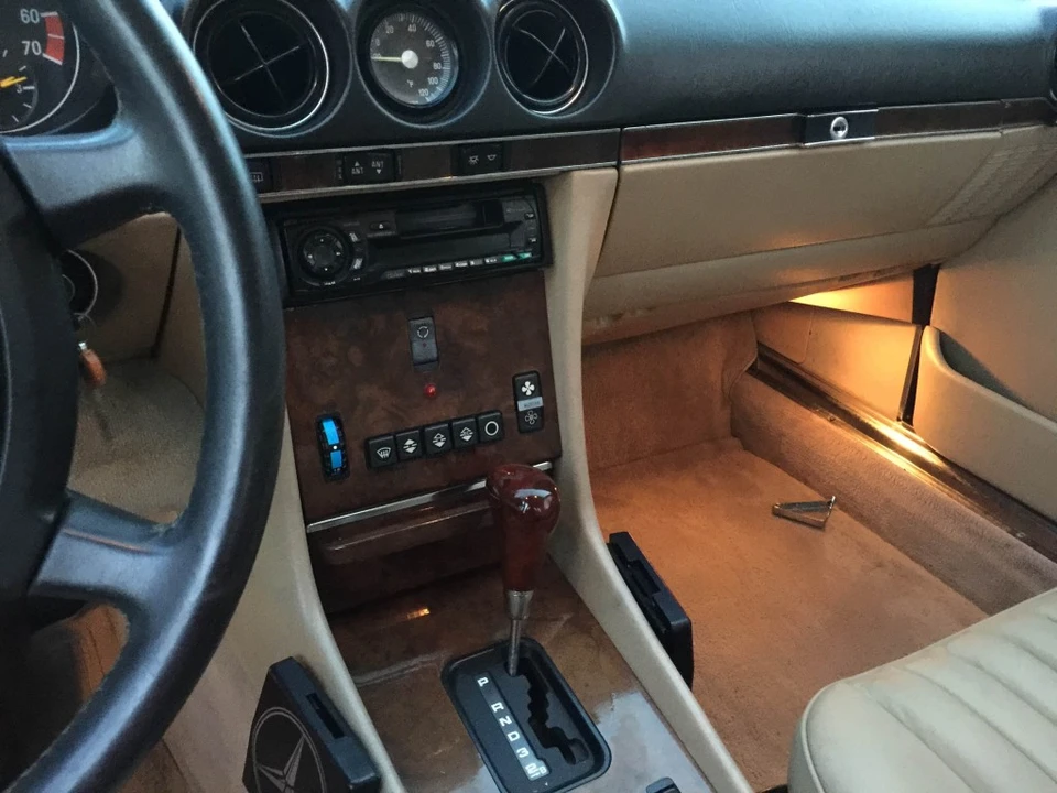 1988 Mercedes-Benz R107 SL-Class - Image 19 of 31