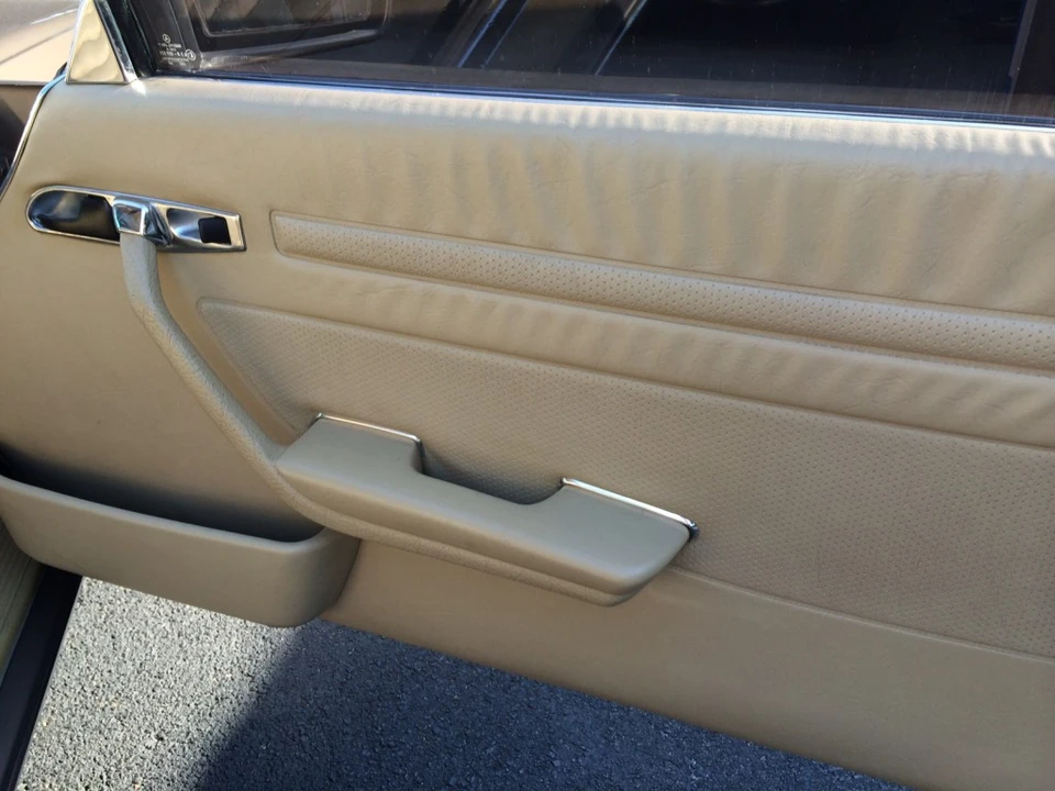 1988 Mercedes-Benz R107 SL-Class - Image 25 of 31