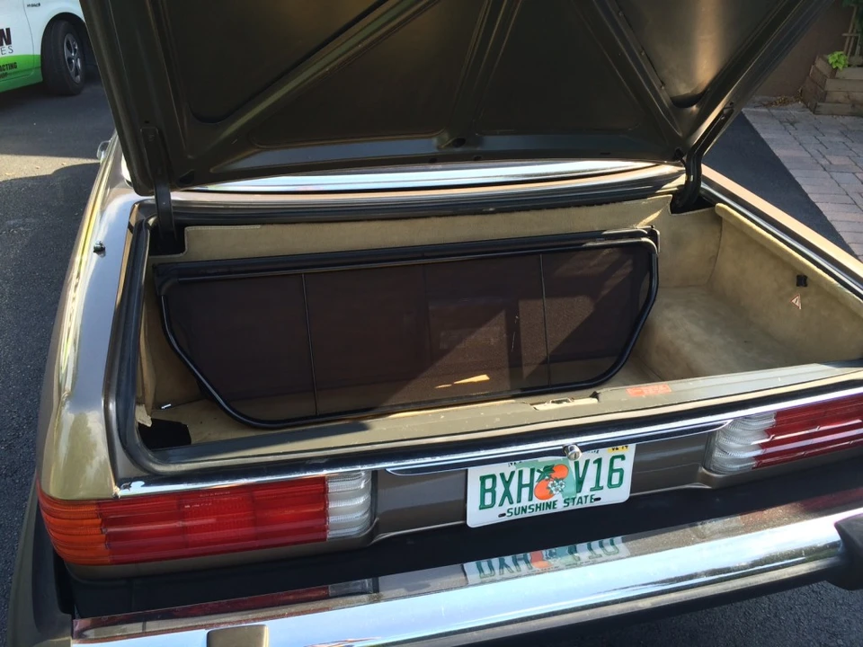1988 Mercedes-Benz R107 SL-Class - Image 30 of 31