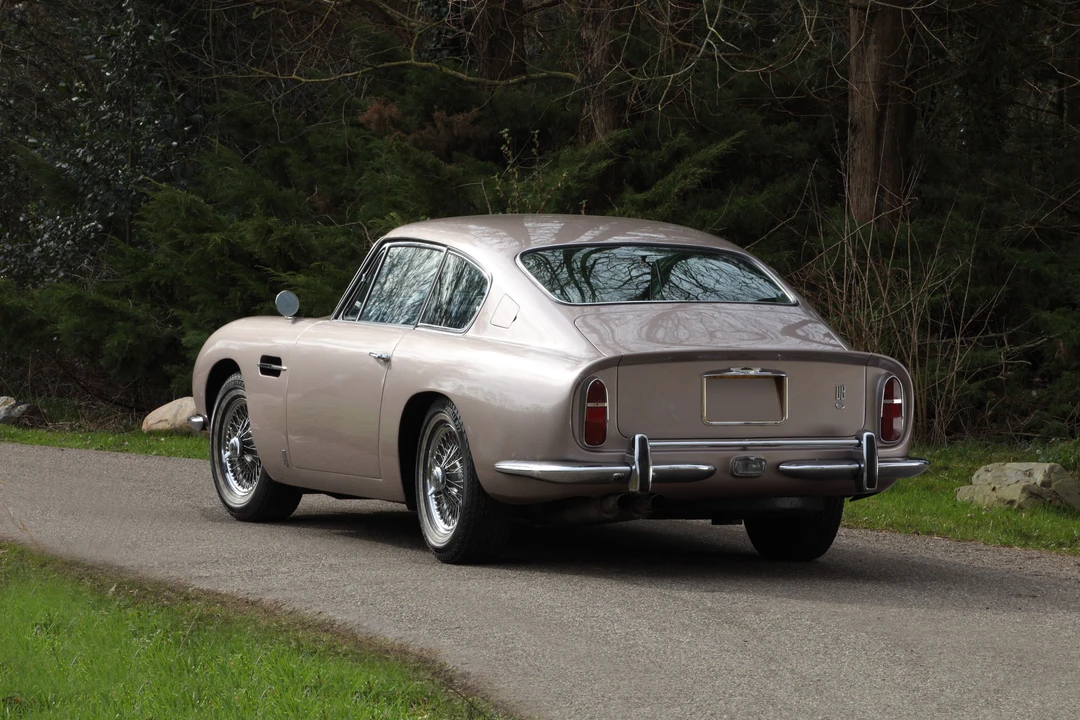 1967 Aston Martin DB6 Vantage - Image 16 of 16
