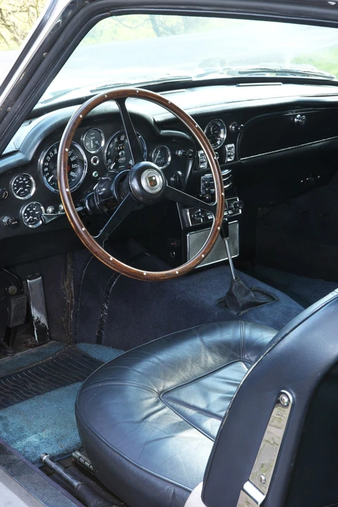 1967 Aston Martin DB6 Vantage - Image 11 of 16
