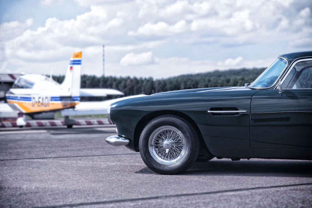 1961 Aston Martin DB4 - Image 7 of 19