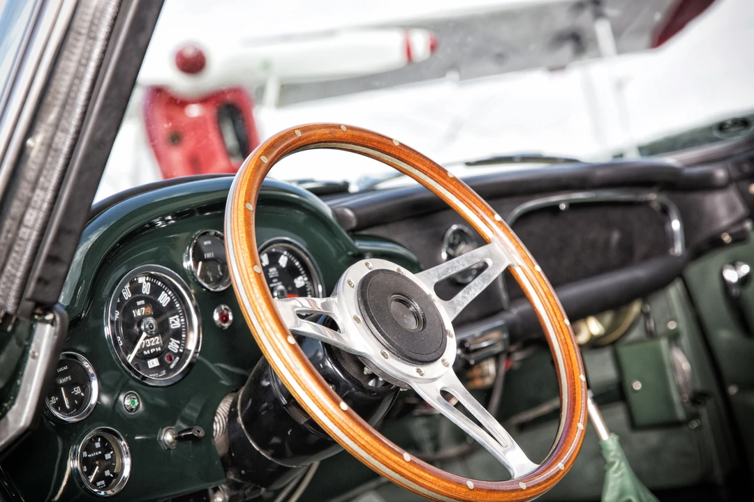 1961 Aston Martin DB4 - Image 9 of 19