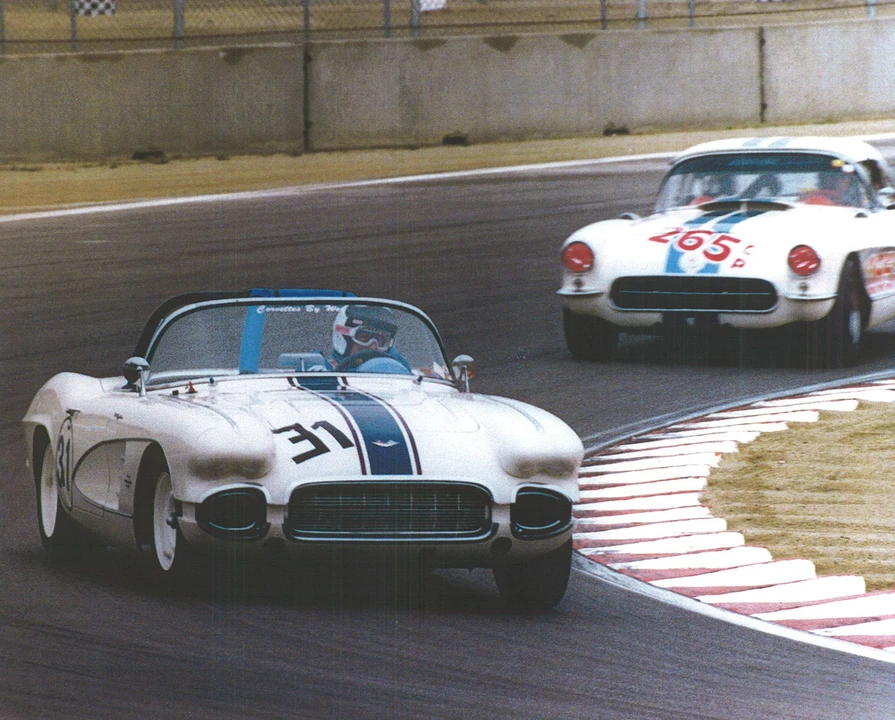 1961 Chevrolet Corvette C1 - Image 2 of 7