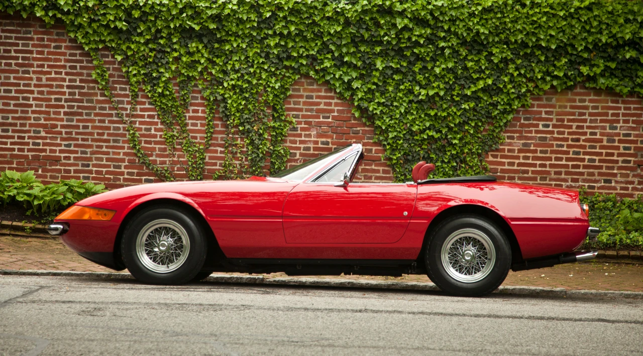 1973 Ferrari Daytona Spider - Image 11 of 24