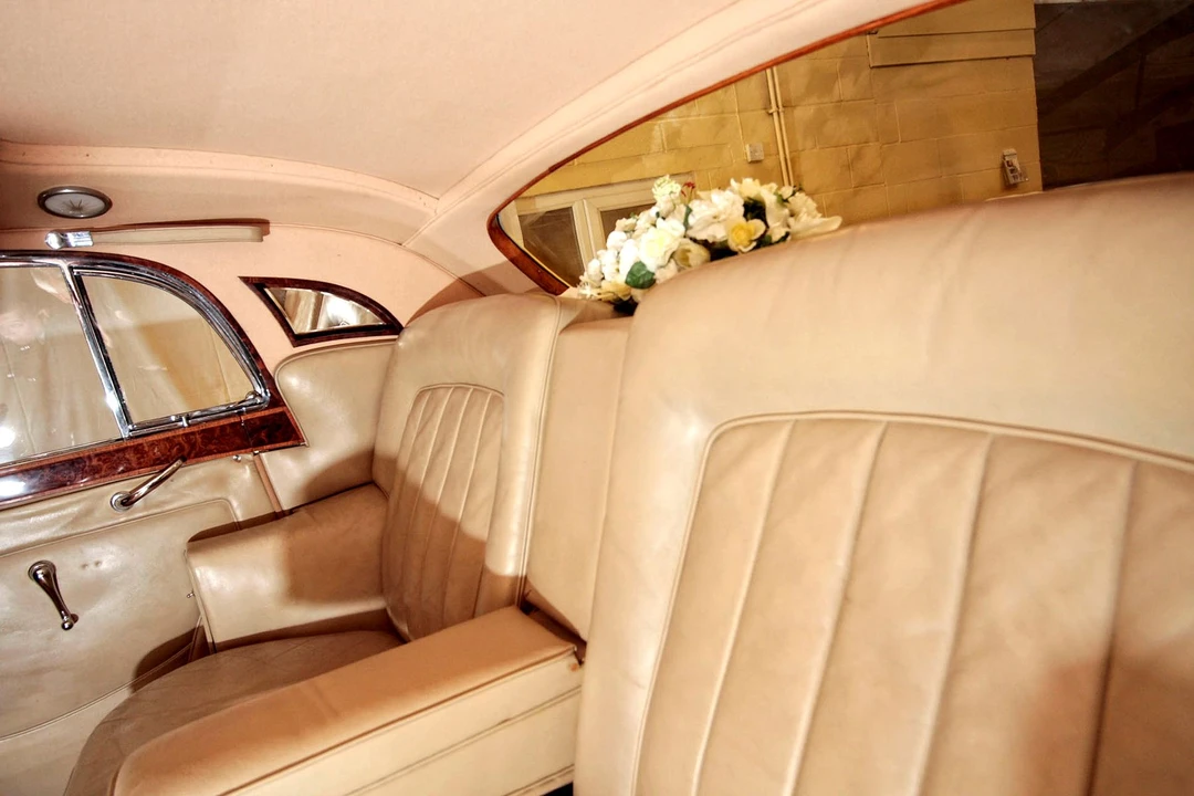 1955 Rolls-Royce Silver Wraith I - Image 2 of 5