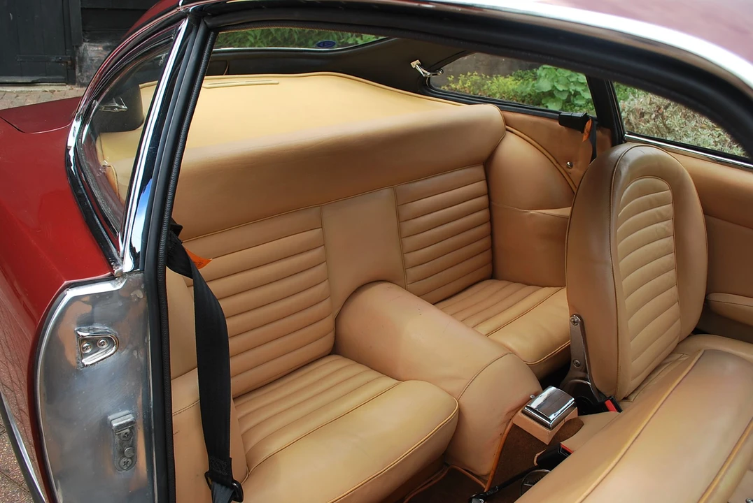 1967 Lamborghini 400 GT - Image 11 of 17