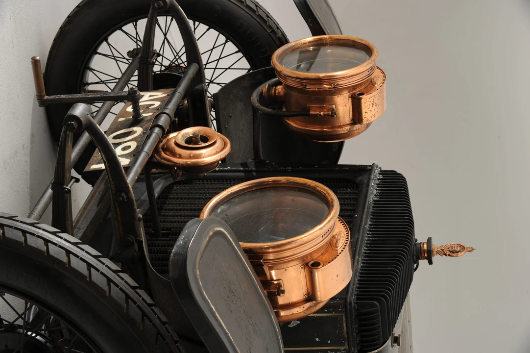 1907 Daimler - Image 11 of 18