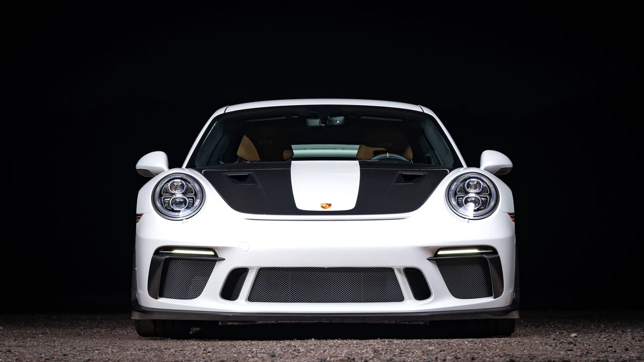 2018 Porsche 991 GT3 - Image 19 of 31