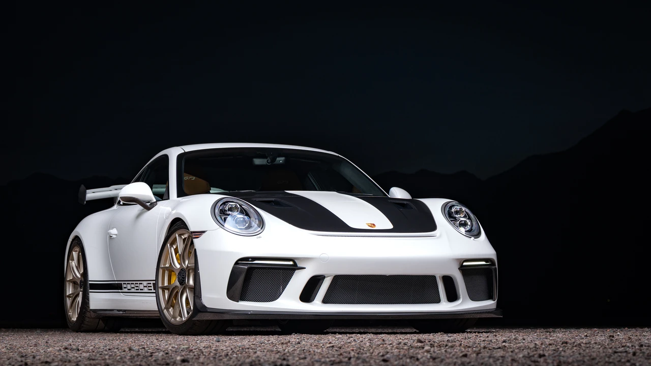 2018 Porsche 991 GT3 - Image 21 of 31