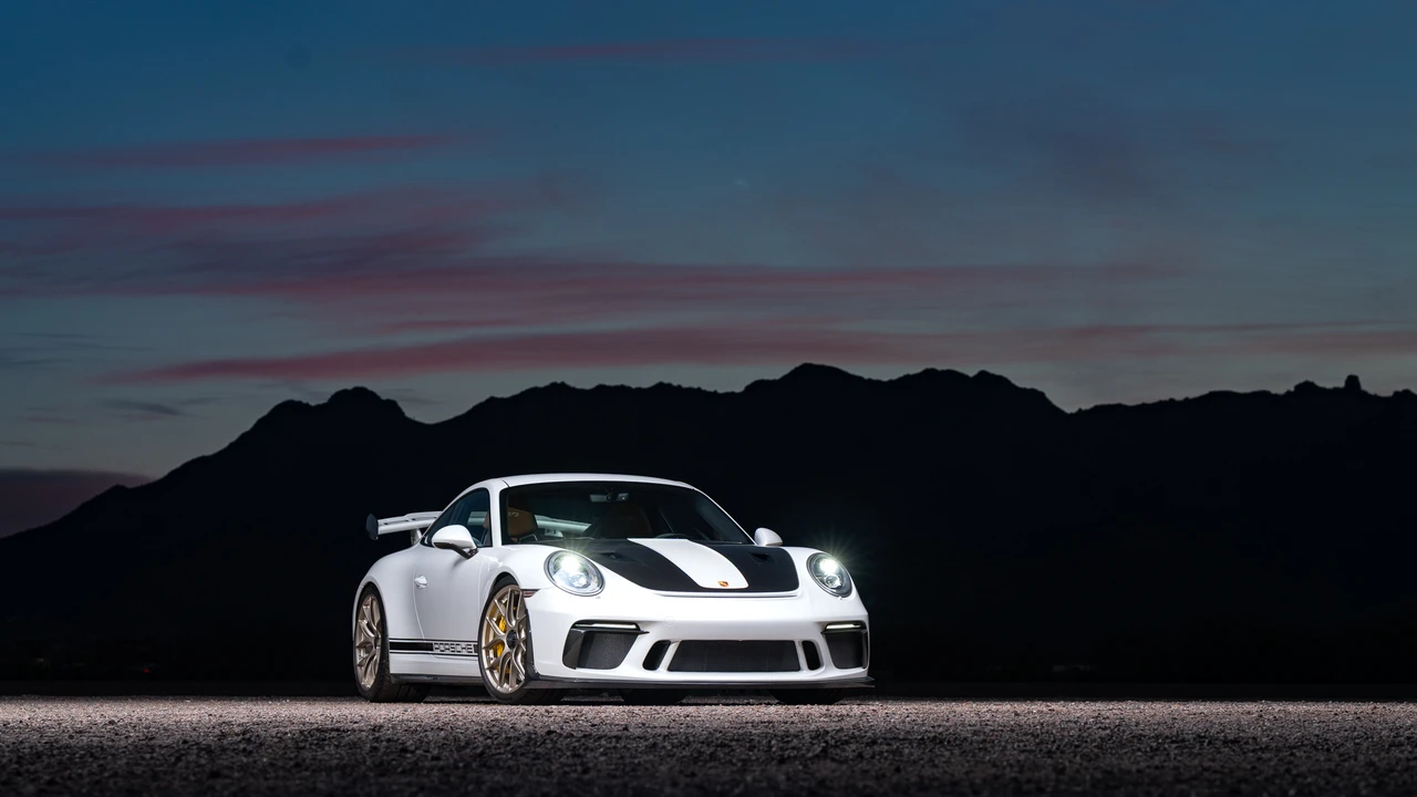 2018 Porsche 991 GT3 - Image 22 of 31