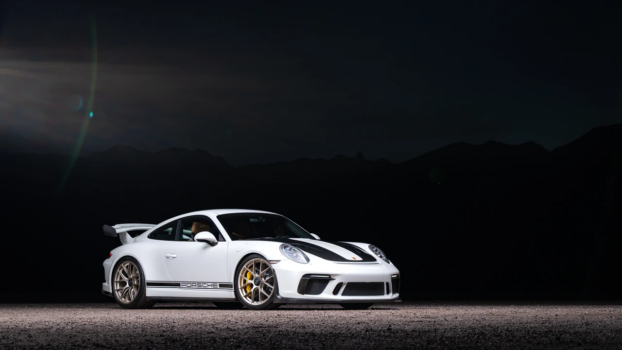 2018 Porsche 991 GT3 - Image 24 of 31