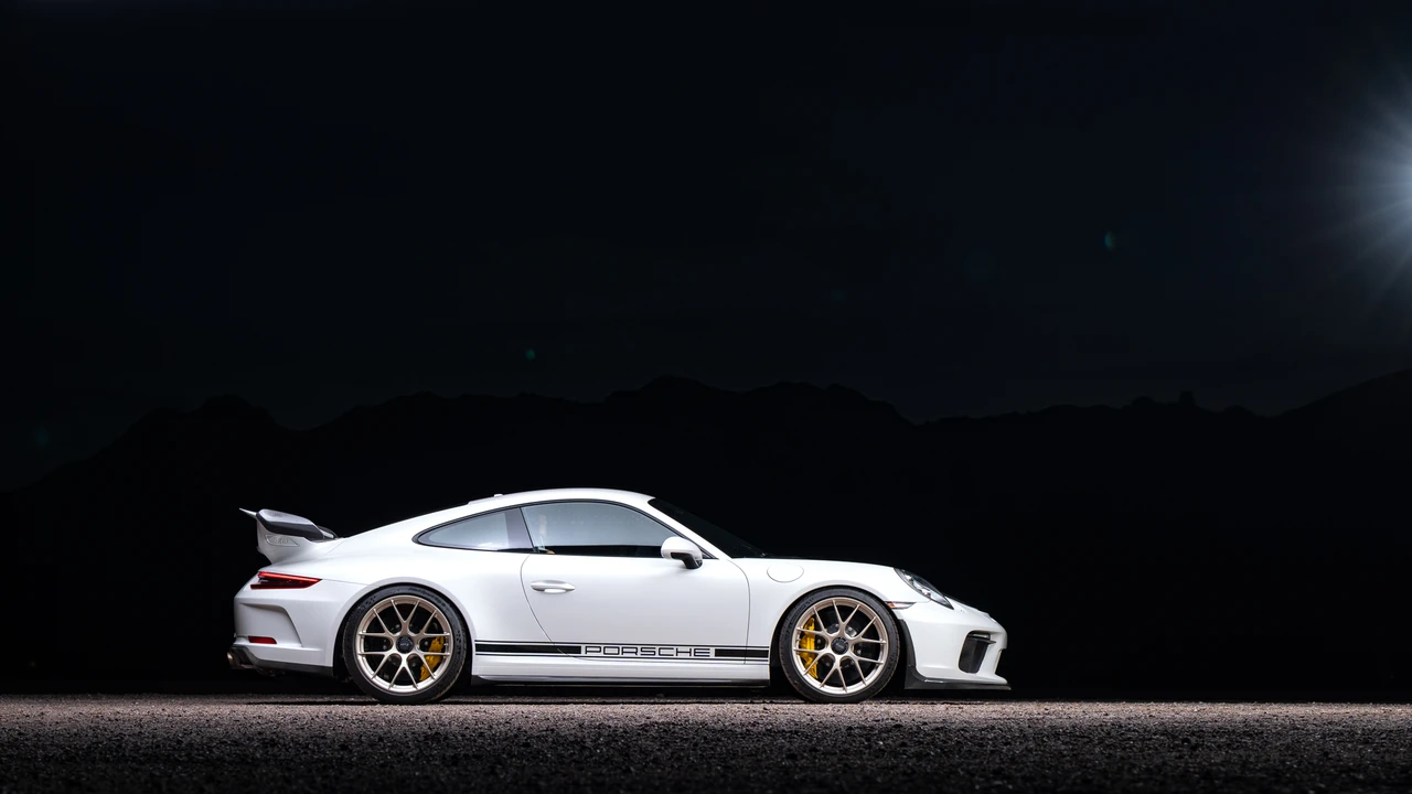 2018 Porsche 991 GT3 - Image 29 of 31