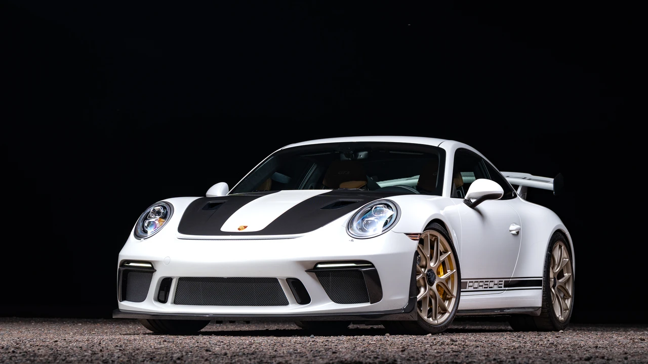 2018 Porsche 991 GT3 - Image 16 of 31