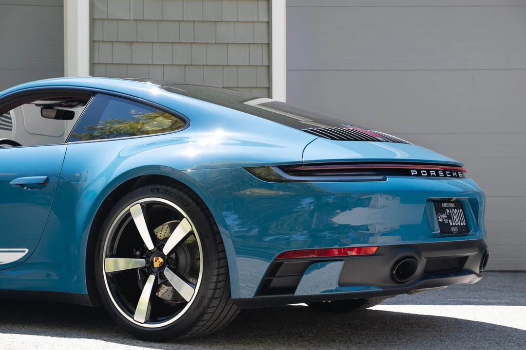 2024 Porsche 992 Carrera S - Image 22 of 31