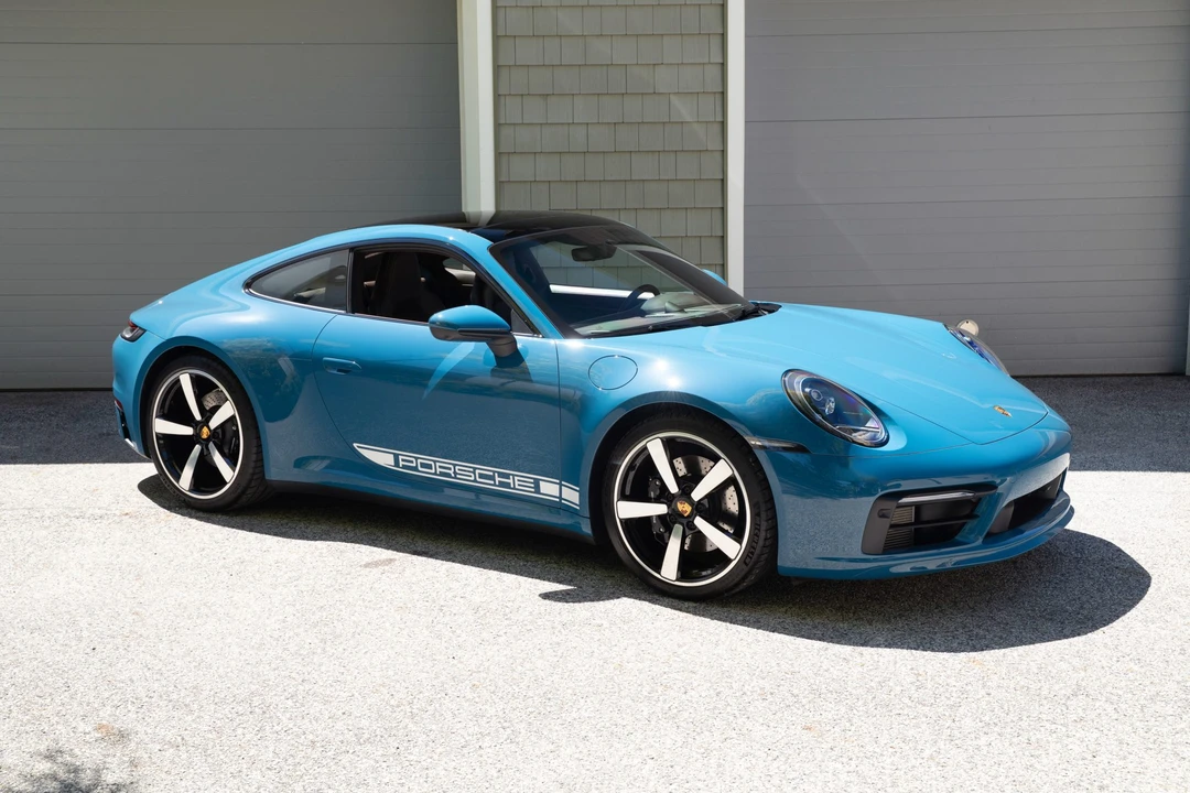 2024 Porsche 992 Carrera S - Image 16 of 31