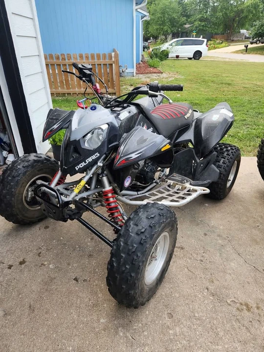 2006 Polaris - Image 2 of 3