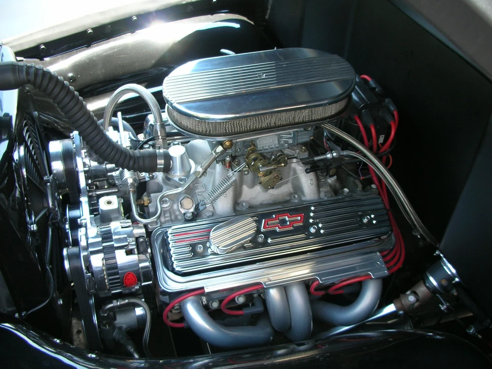 Chevrolet Advance Design - Image 2 of 4