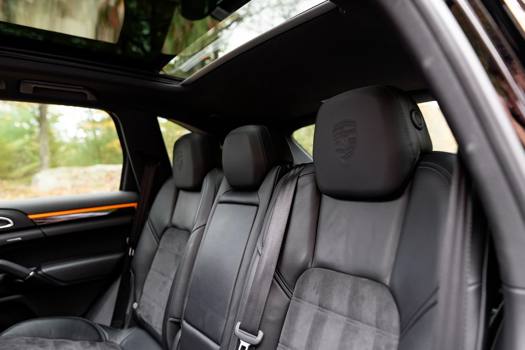 2017 Porsche 958 Cayenne - Image 7 of 31