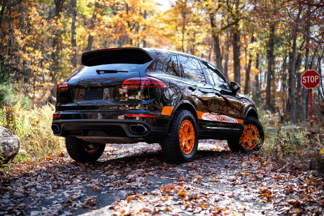 2017 Porsche 958 Cayenne - Image 4 of 31