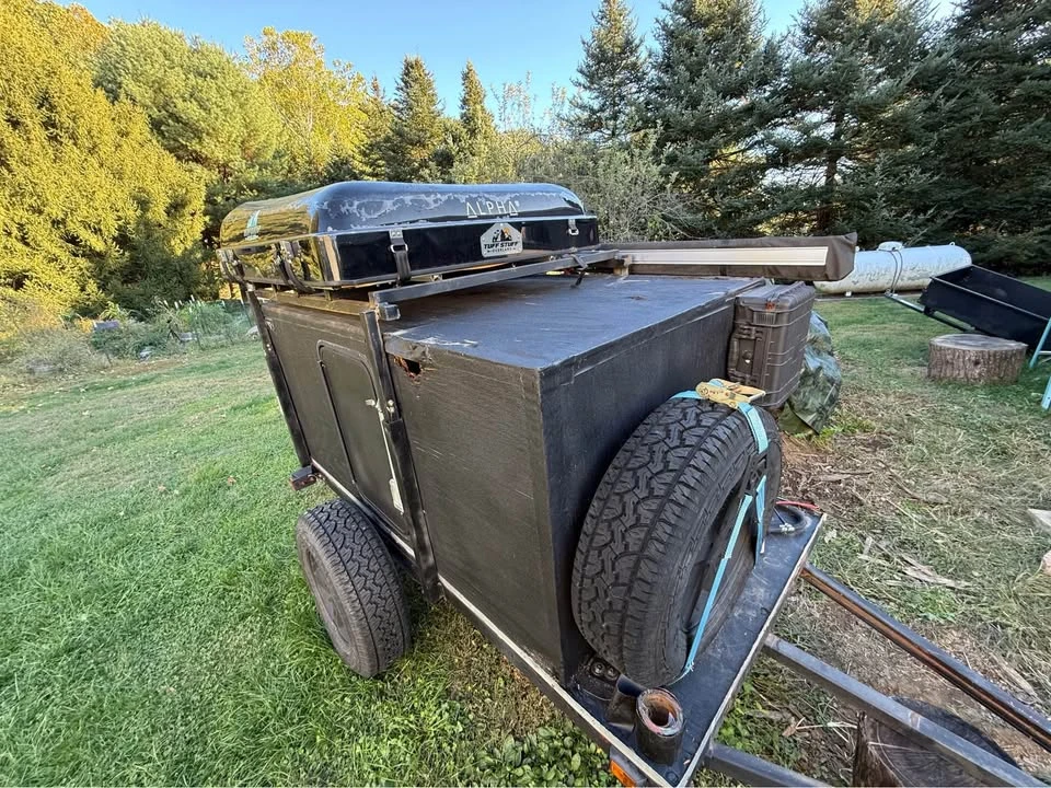 Parts & Memorabilia Trailers - Image 2 of 10