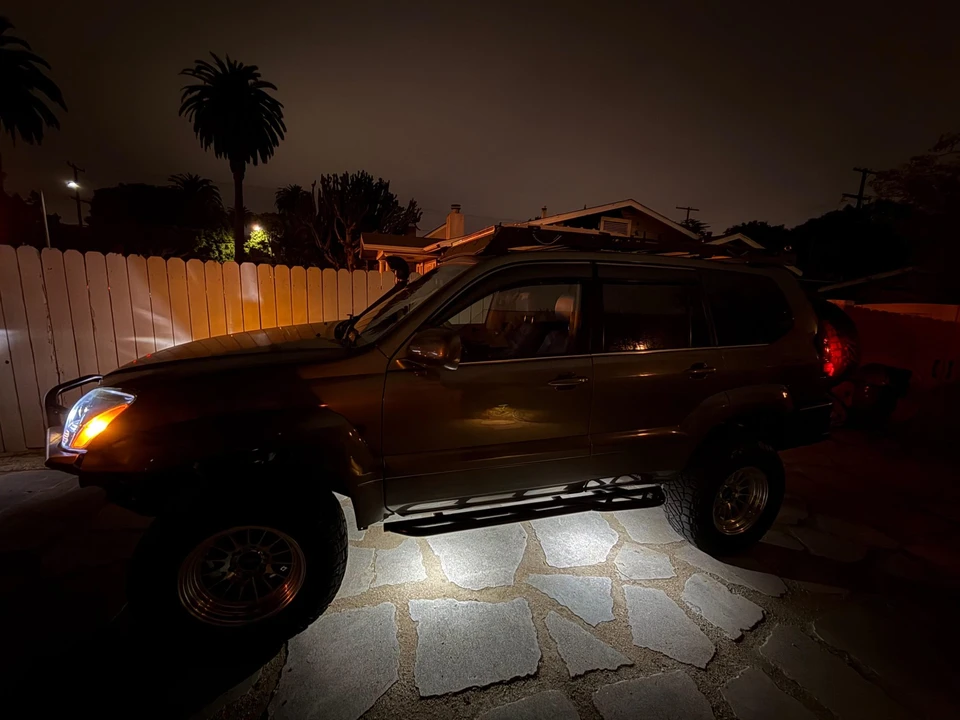 2006 Lexus GX 1st Gen - Image 12 of 31