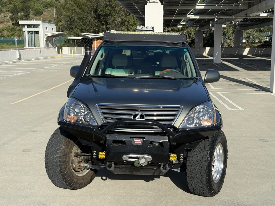 2006 Lexus GX 1st Gen - Image 3 of 31