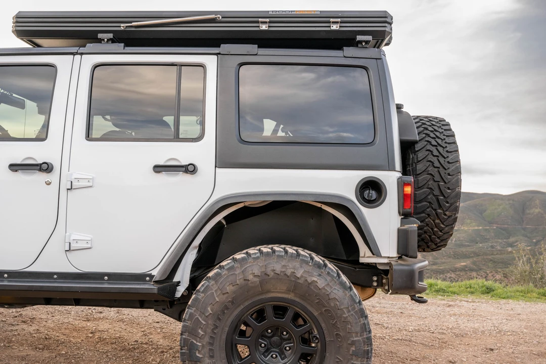 2017 Jeep JK Wrangler - Image 29 of 31