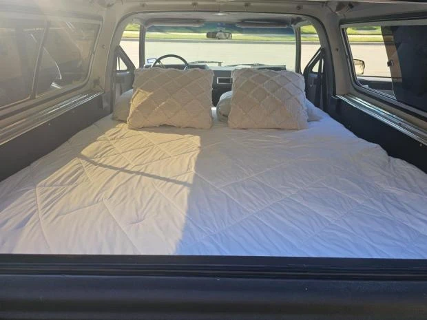 1990 Chevrolet K5 Blazer 2nd Gen - Image 7 of 9
