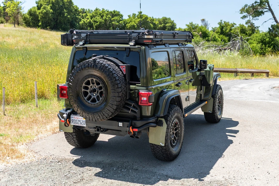 2022 Jeep JL Wrangler - Image 8 of 31