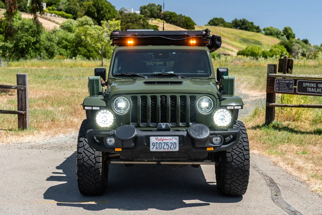 2022 Jeep JL Wrangler - Image 5 of 31