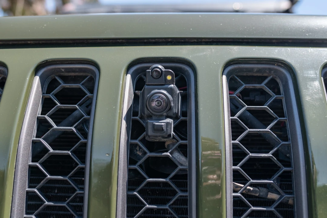 2022 Jeep JL Wrangler - Image 19 of 31