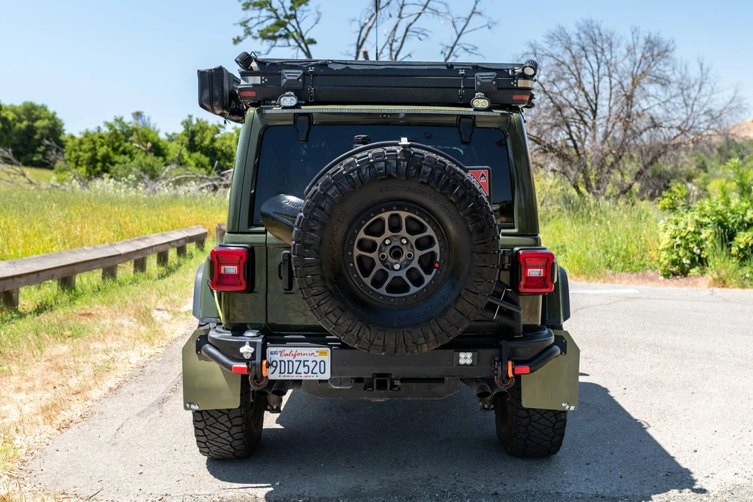 2022 Jeep JL Wrangler - Image 9 of 31