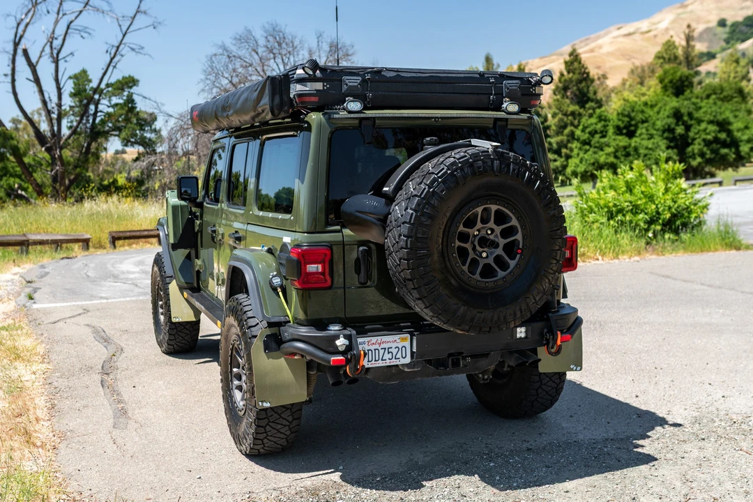 2022 Jeep JL Wrangler - Image 12 of 31