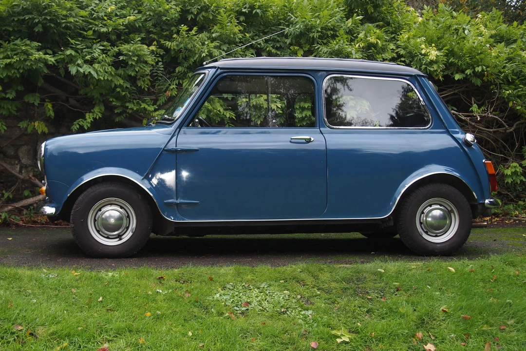 1966 Morris - Image 4 of 15
